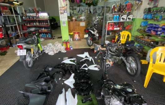 Vario Sơn + si ốc